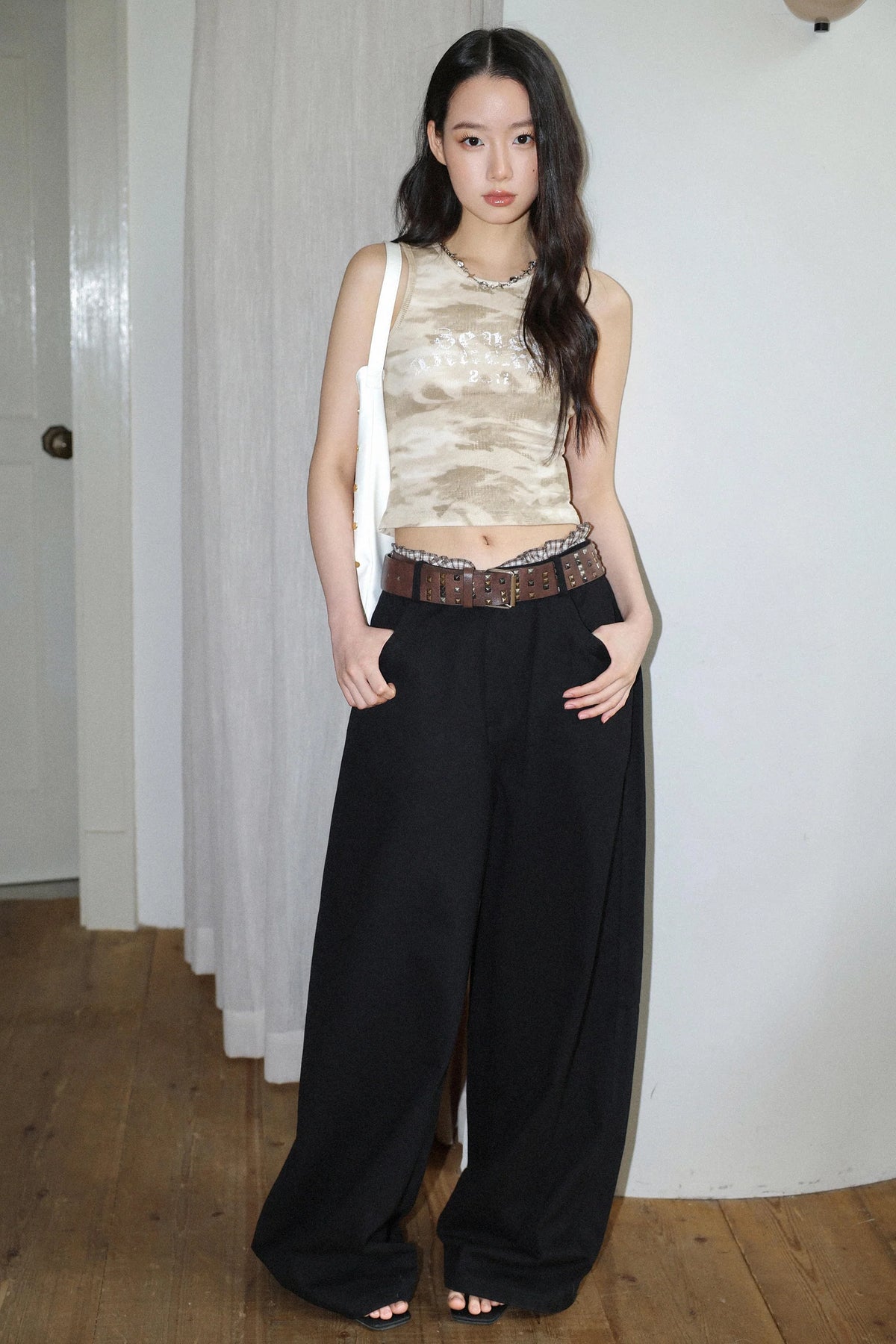 Sense Flowy Straight-Leg Trousers Black