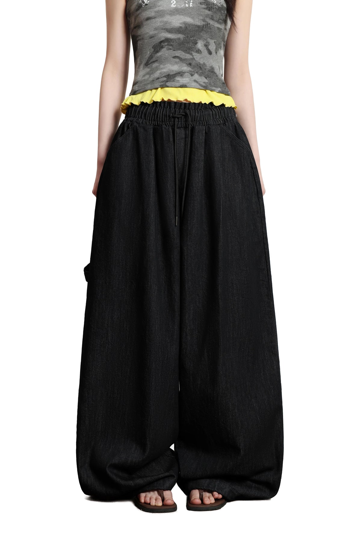 Sense Embroidered Nonfade Balloon Pants Black