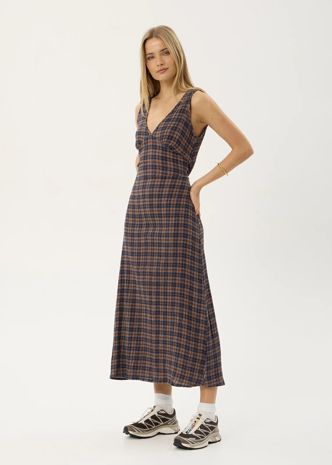 Tully - Seersucker Maxi Dress - Shev Indigo Check