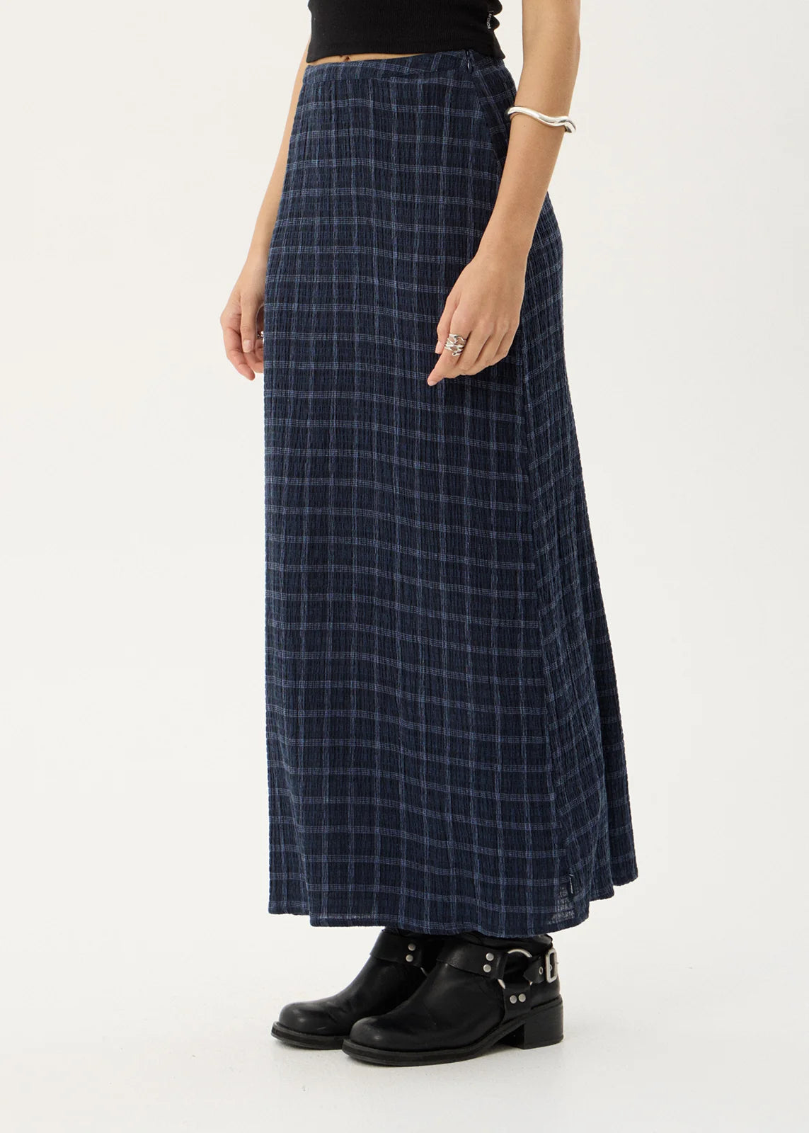 Lita - Seersucker Maxi Skirt - Thea Midnight Check