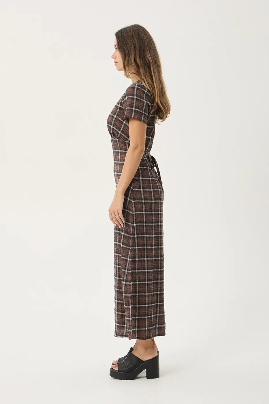 Reverie Hemp - Seersucker Maxi Dress - Coffee Check