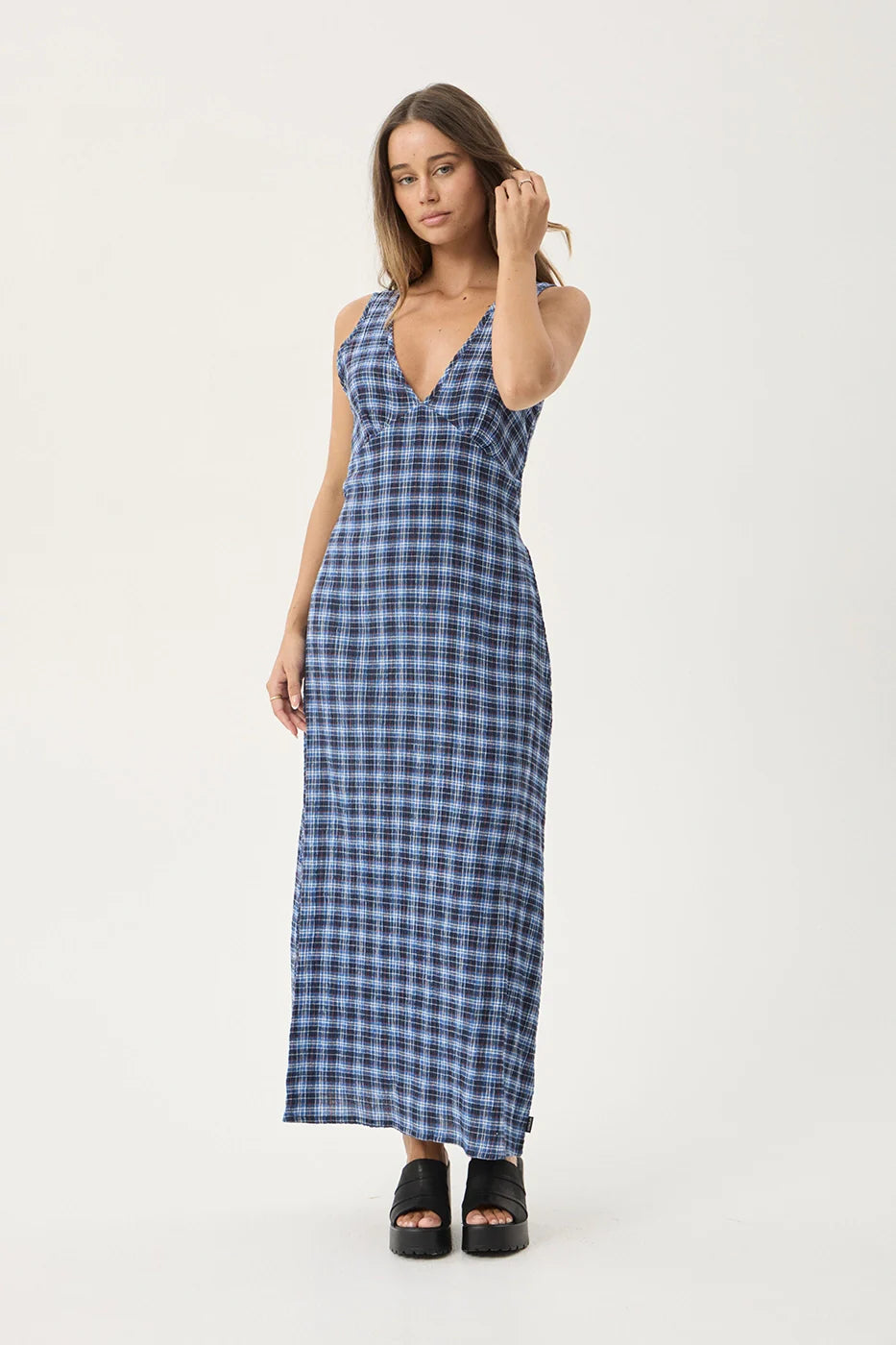 Mountains Tully Hemp - Seersucker Maxi Dress - Navy Red Check