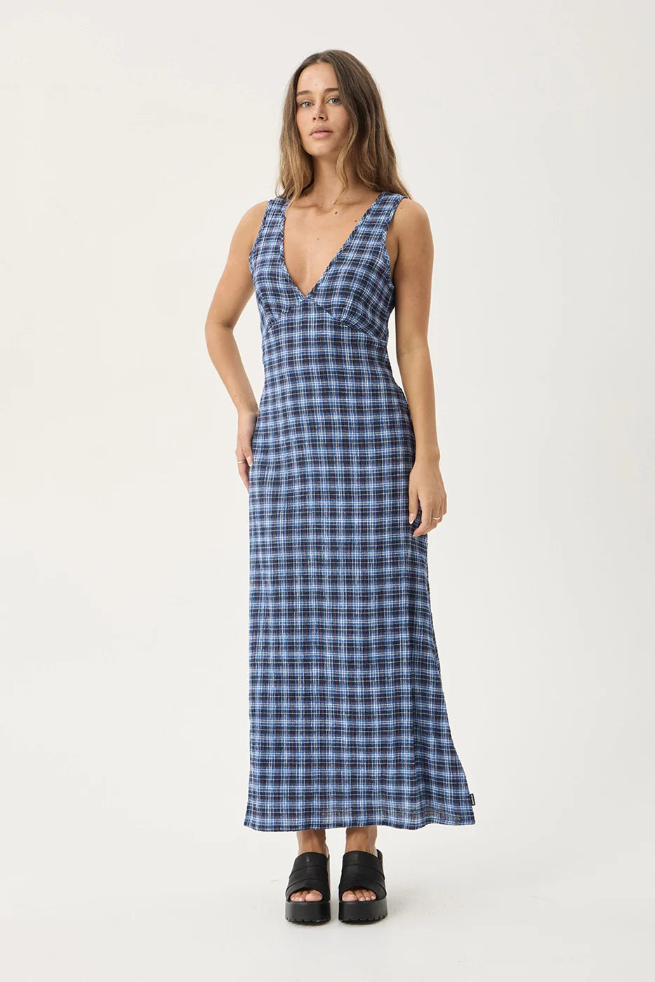 Mountains Tully Hemp - Seersucker Maxi Dress - Navy Red Check
