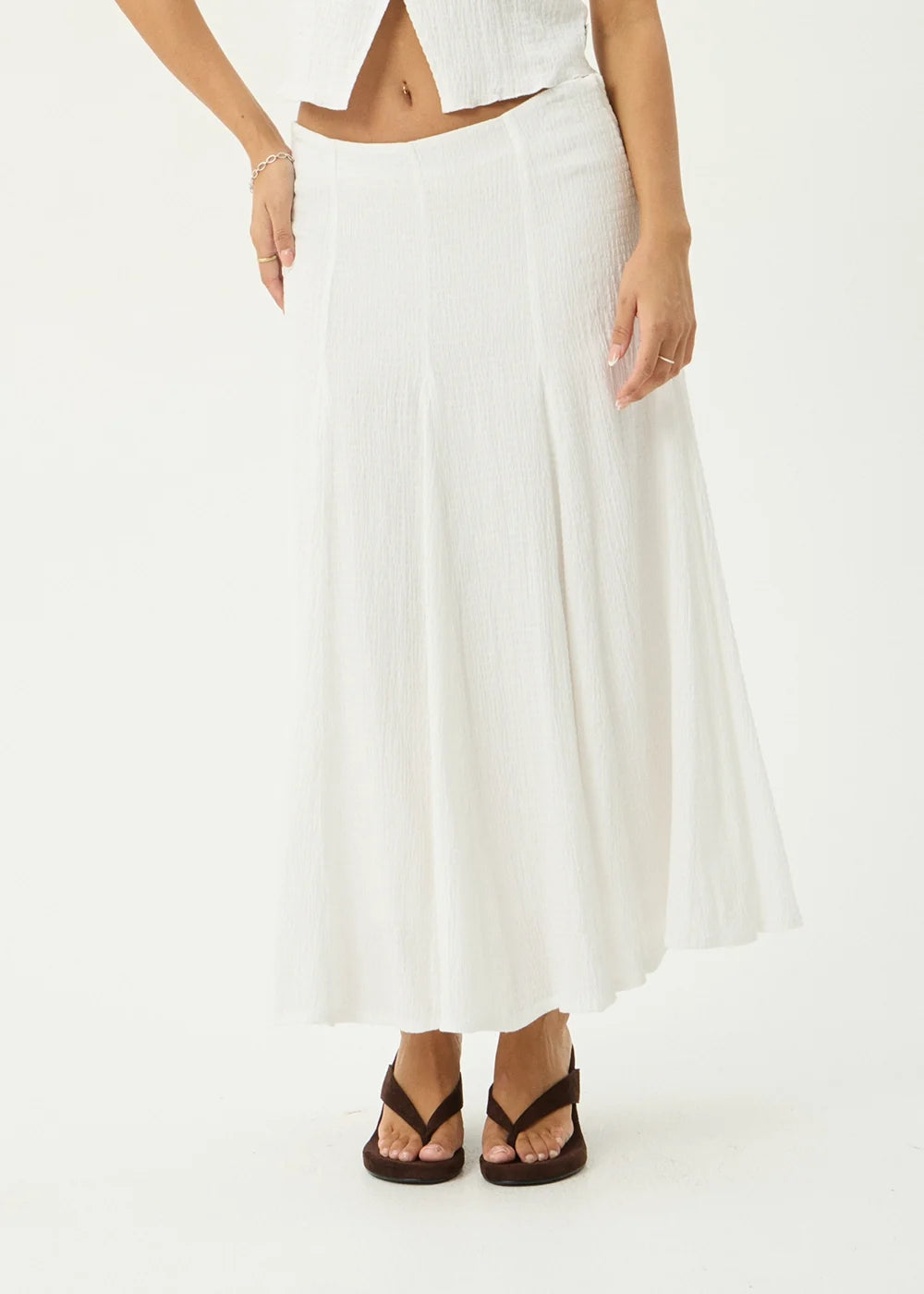 Lana - Seersucker Midi Skirt - Off White