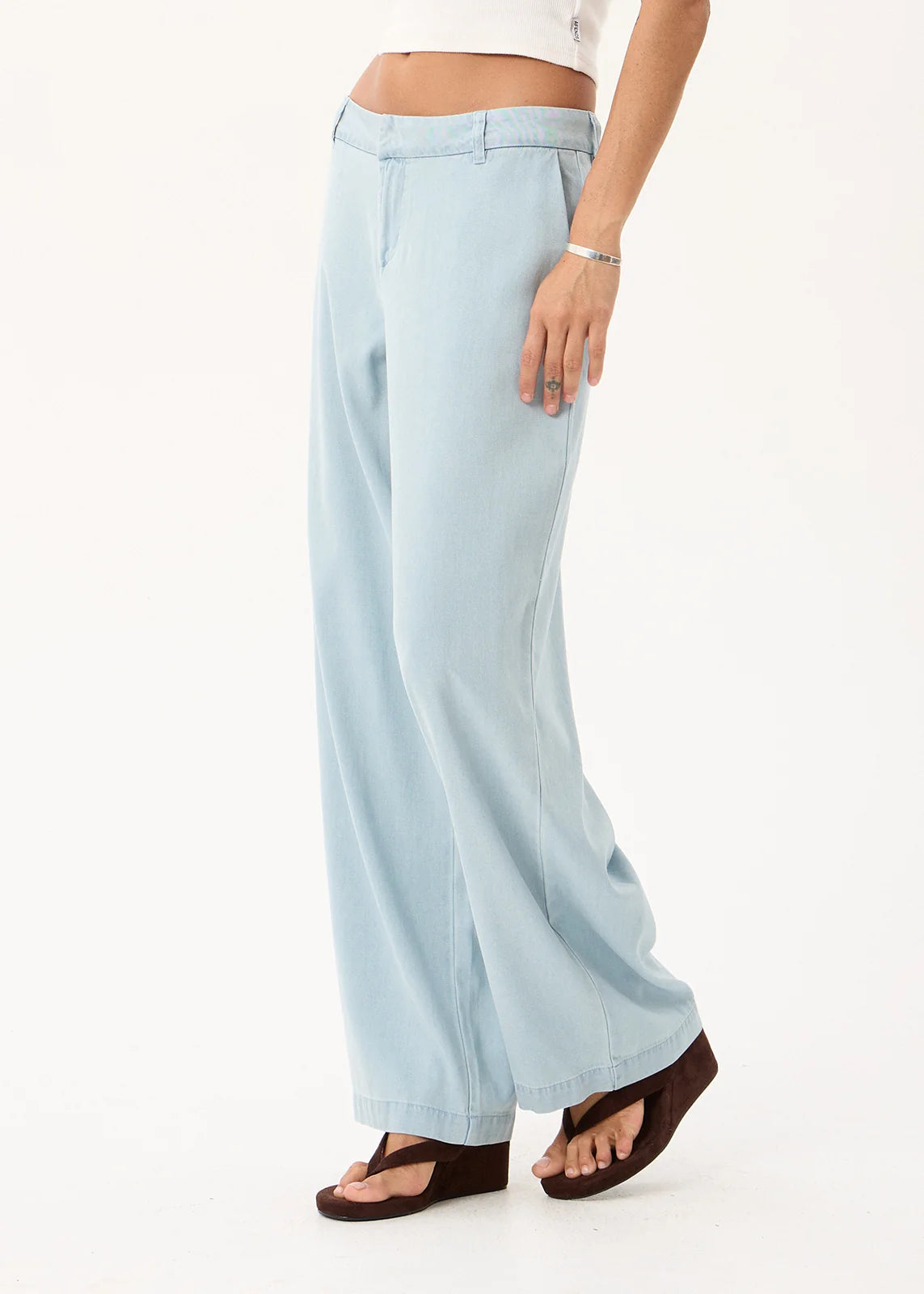 Martu - Chambray Low Rise Pant - Light Blue