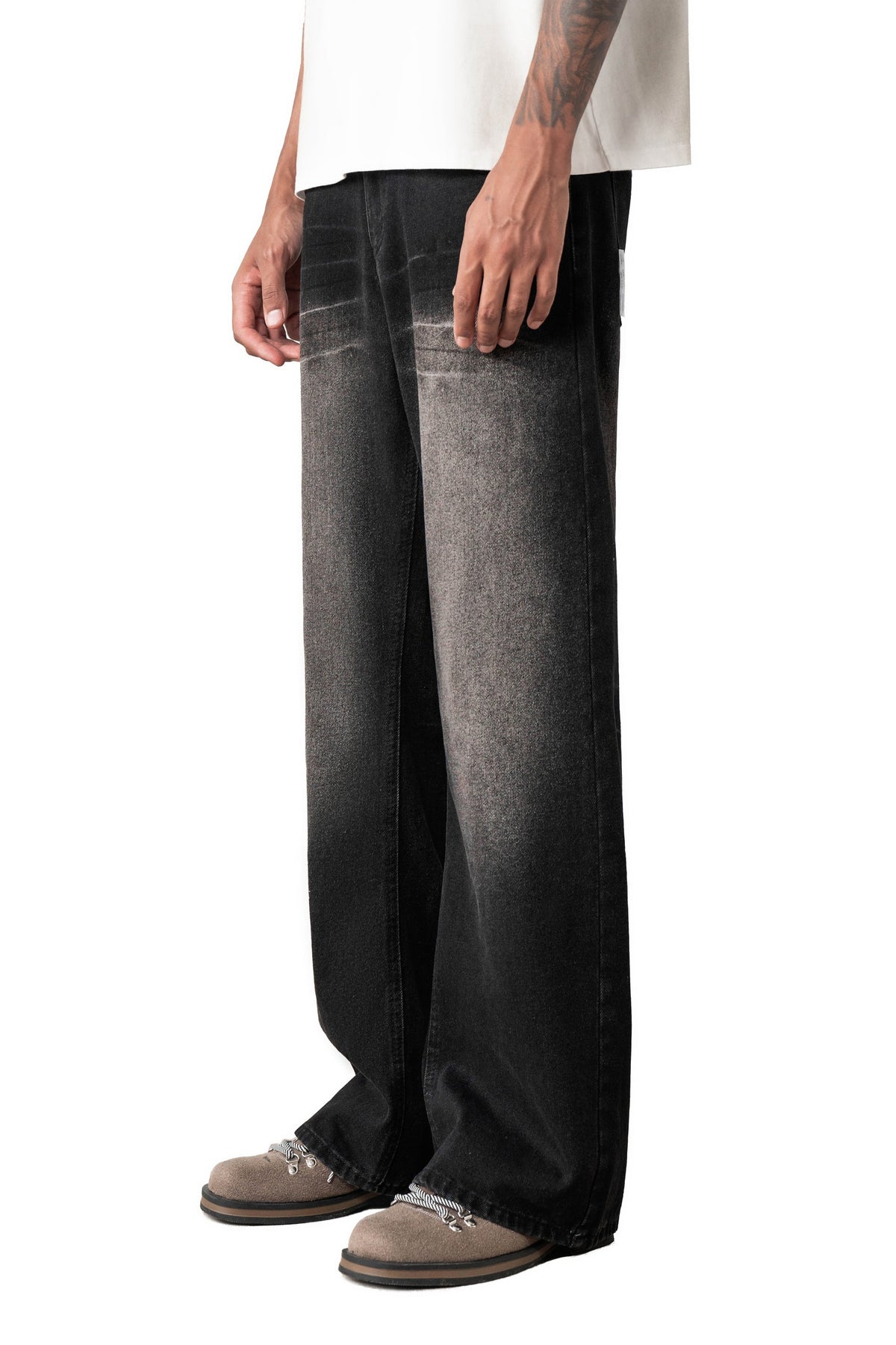 Sense Curved Drip Washed Jeans Coal Black