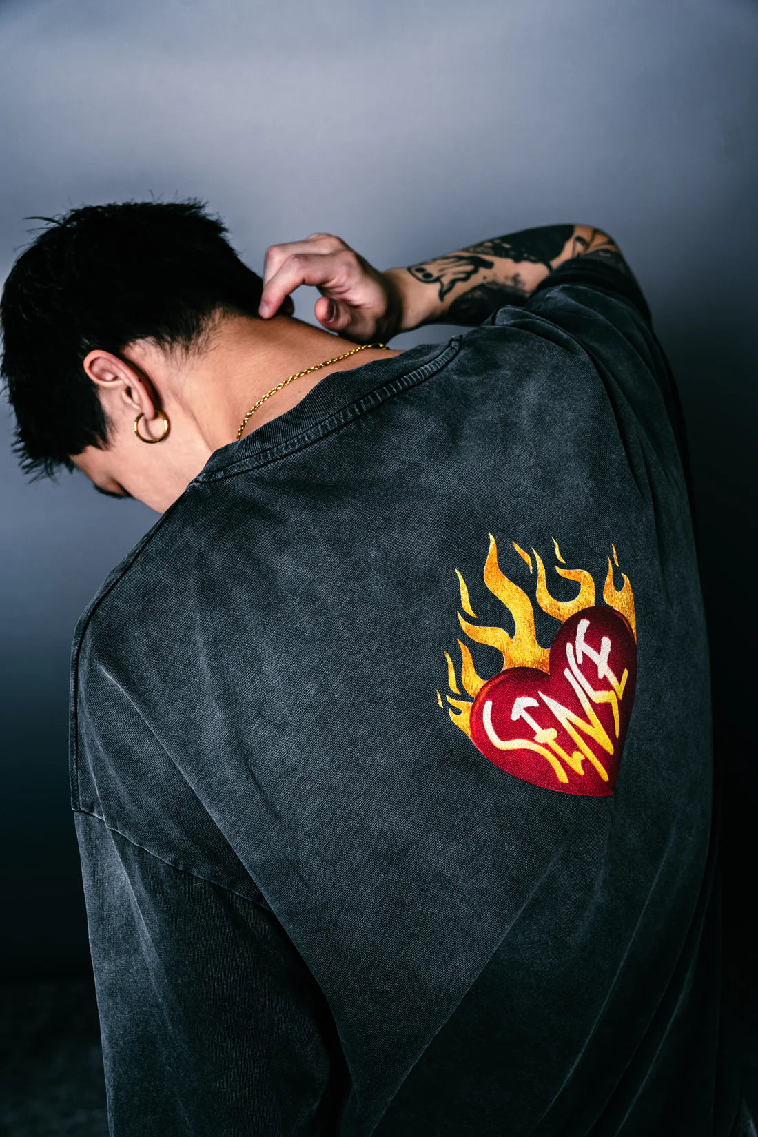 Sense Burning World Black Tee