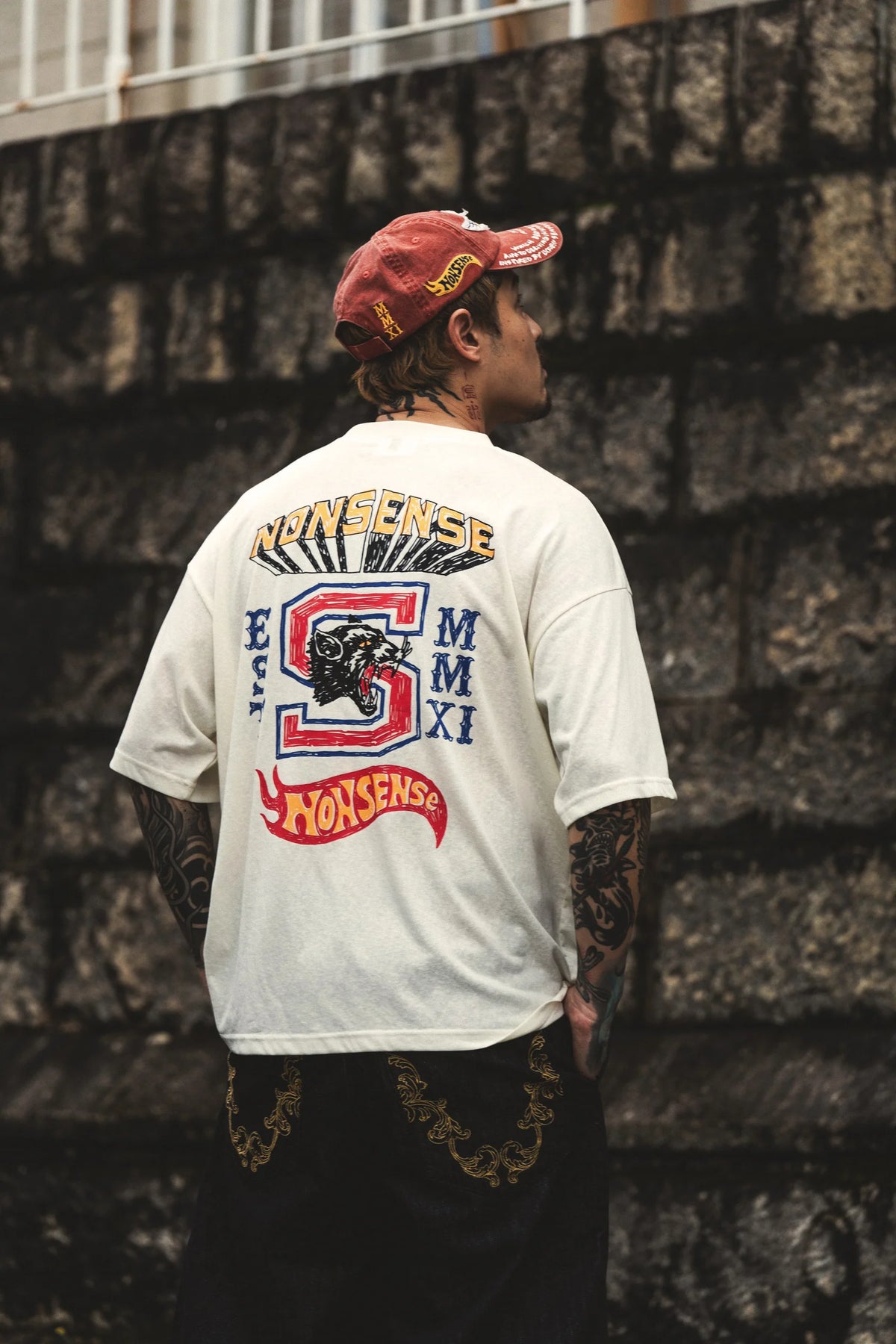 Sense Motor-Graphic Varsity Tee Cream