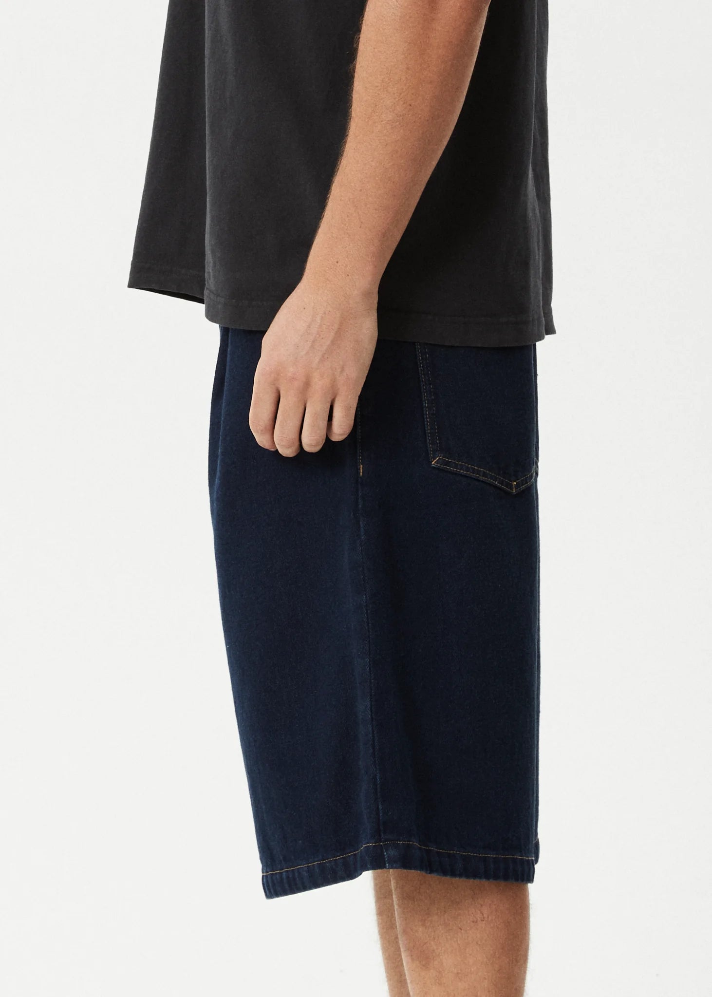 Fast Forward Denim Ultra Baggy Pleated Short 24" - Ink