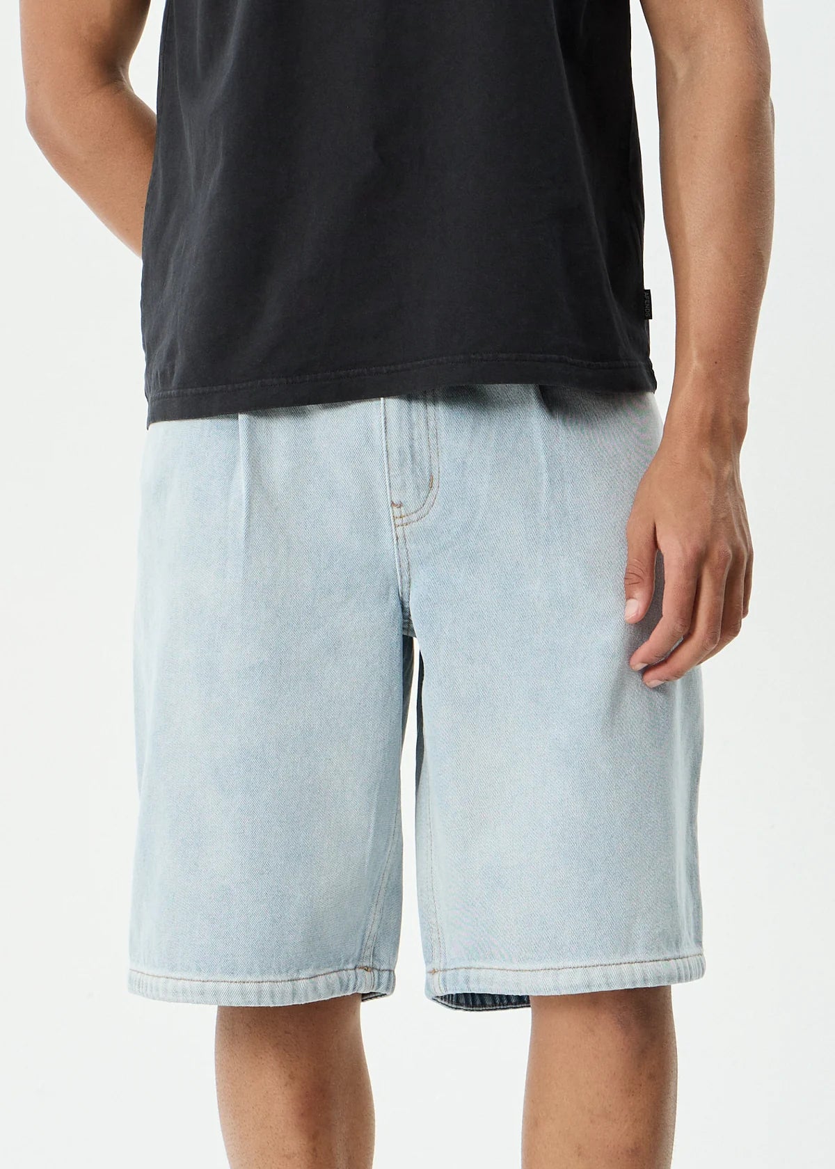Fast Forward Denim Ultra Baggy Pleated Short 24" - Stone Blue