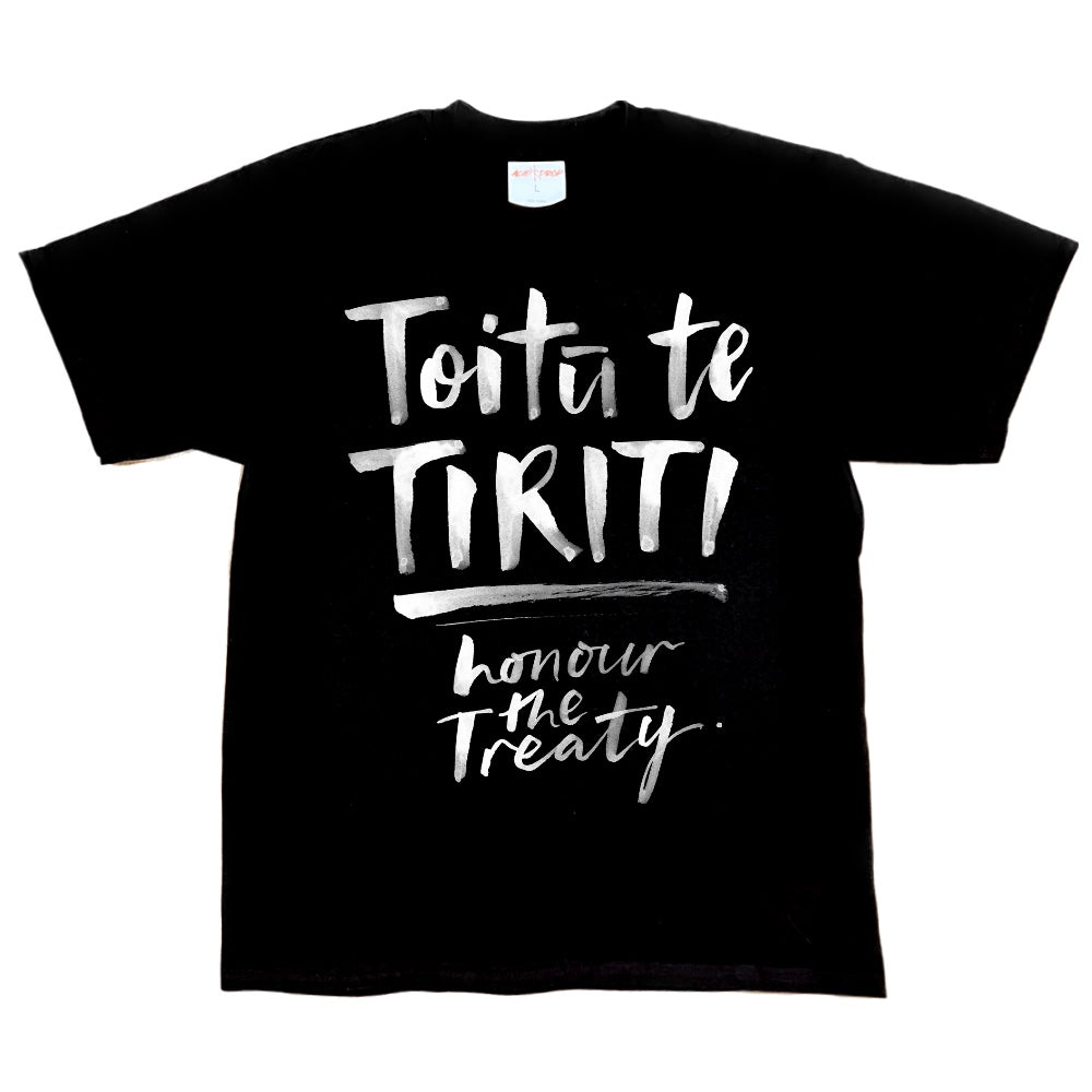 Toitu Te Tiriti Text Design Tee