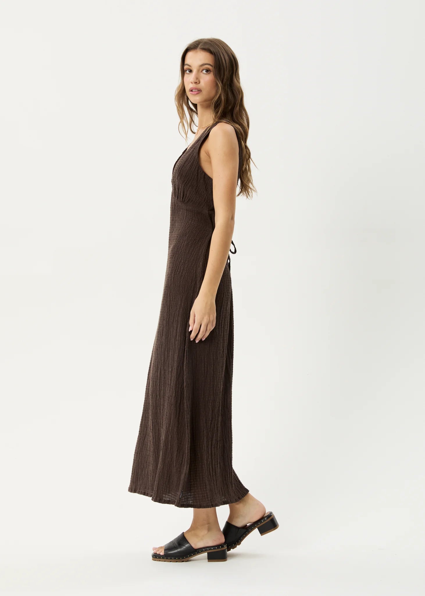 Focus - Seersucker Maxi Dress - Coffee