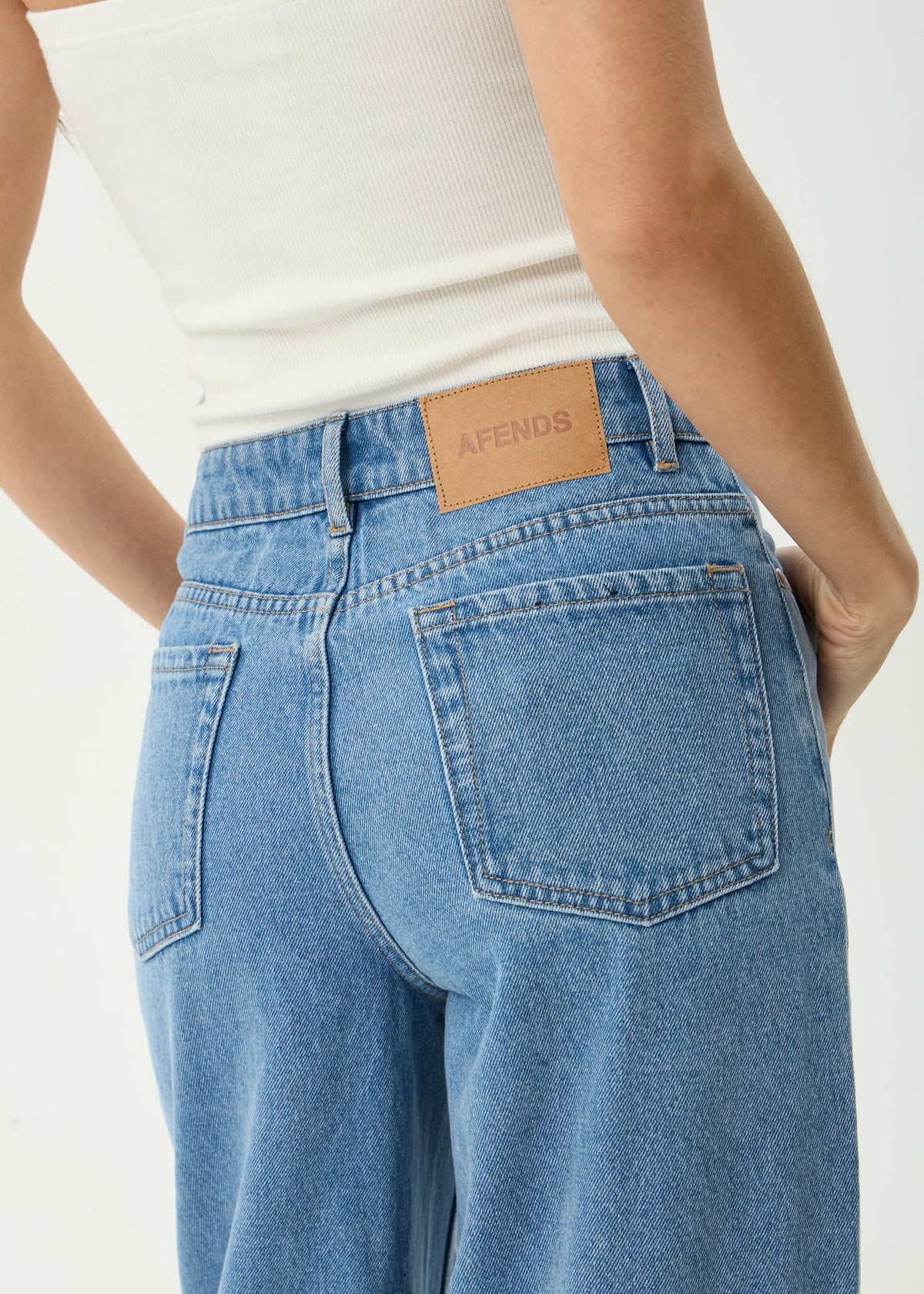 Bella Denim Wide Leg Baggy Jeans - Worn Blue