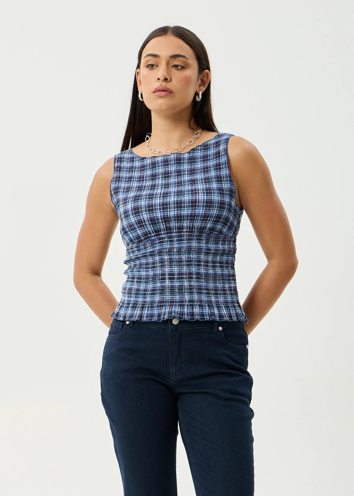 Mountains Hemp - Seersucker Sleeveless Top - Navy Red Check