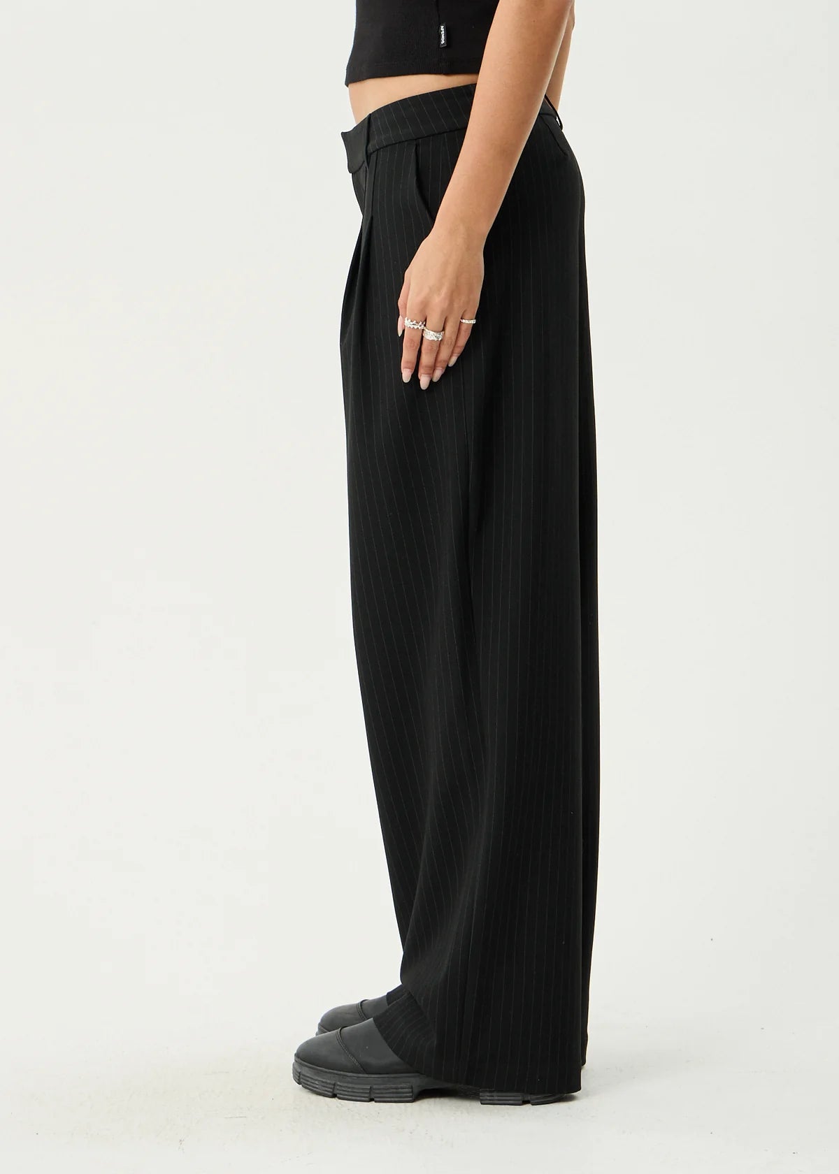 Business - Low Rise Trouser - Black