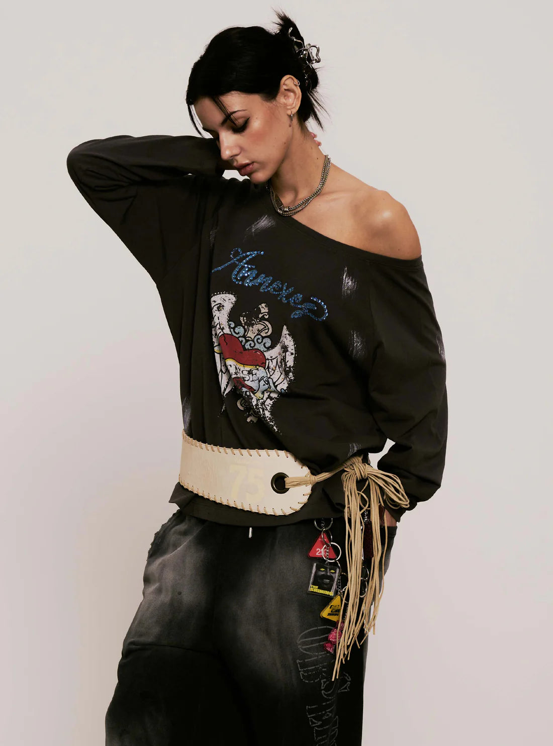 Sense Wings Off-Shoulder Grey Tee