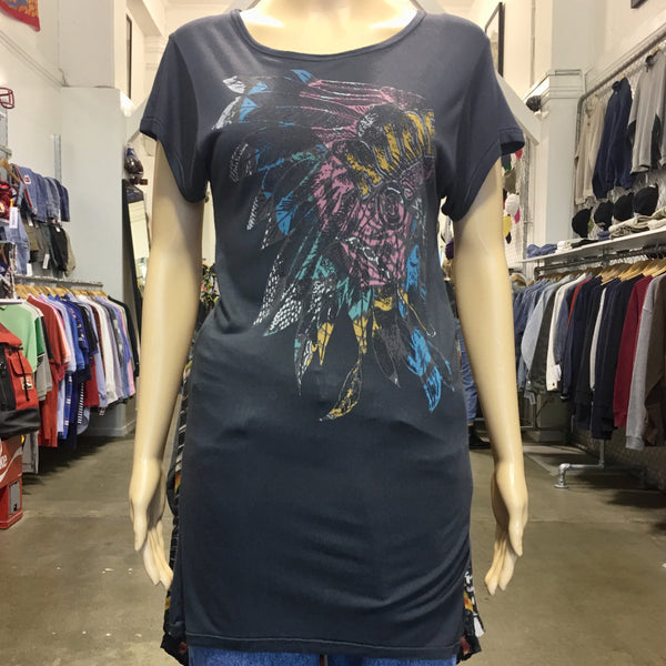 Indian Crew Neck M