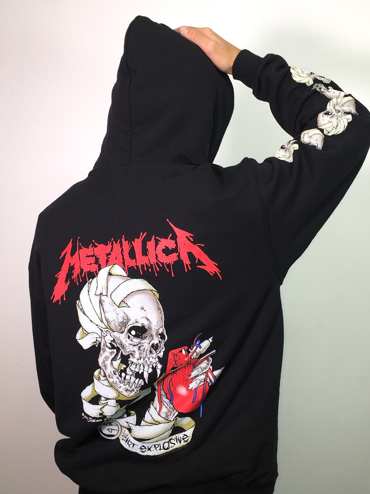 Metallica Heart Explosive Zipped Black Hoodie