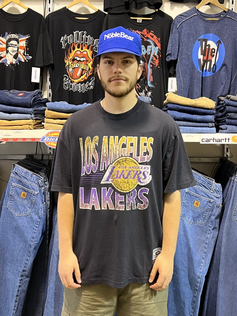 LA Lakers Incline Stack Black Tee