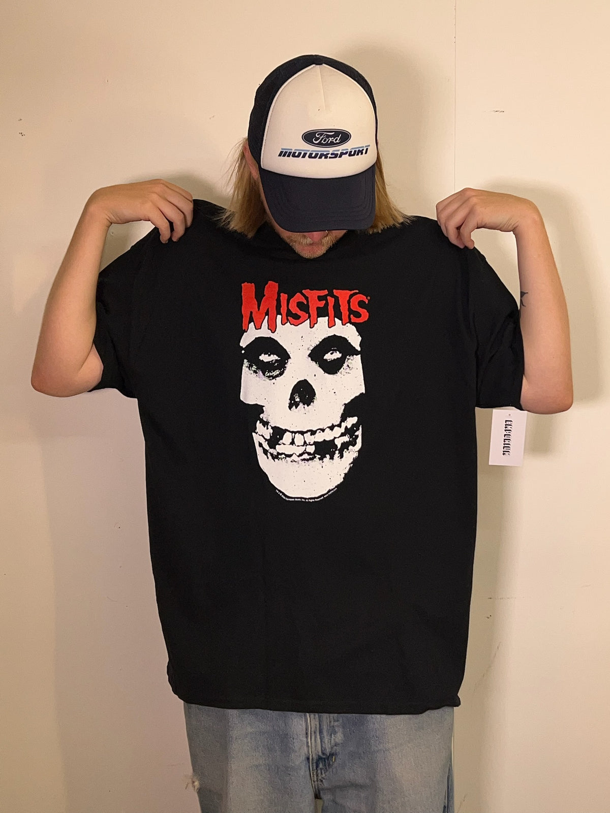 Misfits Red Logo Misfits Skull Black Tee