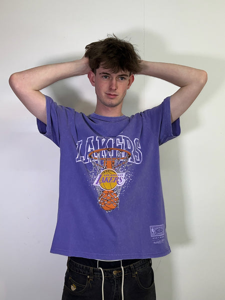 Lakers Vintage Arch Shooter Faded Purple Tee