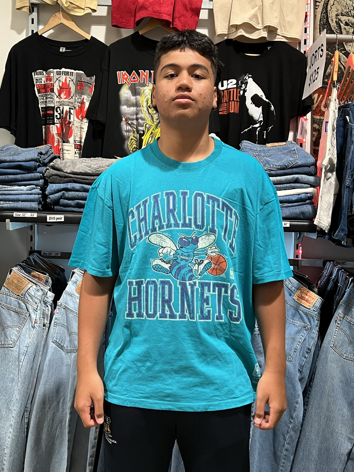 Charlotte Hornets HWC Ivy Arch Faded Teal Tee